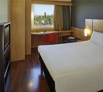 Ibis Sorocaba Room
