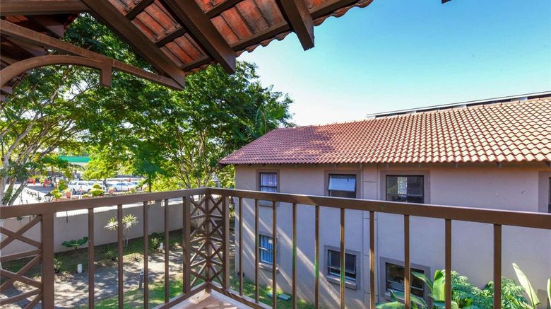 <b>Mercure Nelspruit Room</b>. Images powered by <a href="https://iceportal.shijigroup.com/" title="IcePortal" target="_blank">IcePortal</a>.