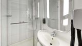 Ibis Zurich City West Room