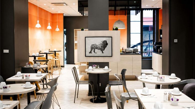 <b>Mercure Beaux Arts Restaurant</b>. Images powered by <a href="https://iceportal.shijigroup.com/" title="IcePortal" target="_blank">IcePortal</a>.