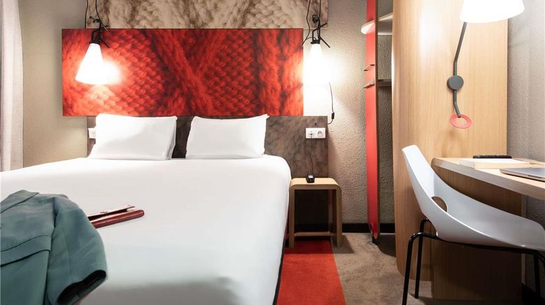 <b>Hotel Ibis Paris Grands Boulevards Opera Room</b>. Images powered by <a href="https://iceportal.shijigroup.com/" title="IcePortal" target="_blank">IcePortal</a>.