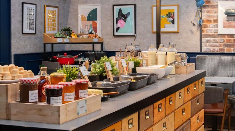 <b>Hotel Ibis Paris Grands Boulevards Opera Restaurant</b>. Images powered by <a href="https://iceportal.shijigroup.com/" title="IcePortal" target="_blank">IcePortal</a>.