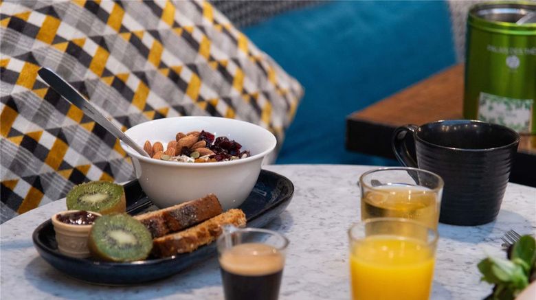 <b>Hotel Ibis Paris Grands Boulevards Opera Restaurant</b>. Images powered by <a href="https://iceportal.shijigroup.com/" title="IcePortal" target="_blank">IcePortal</a>.