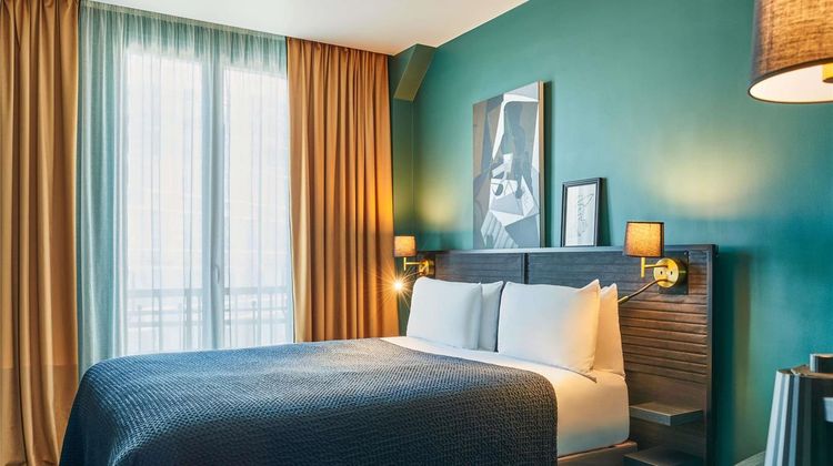 Mercure Paris Plaza Pont Mirabeau Exterior