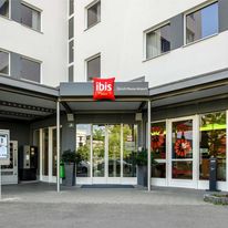 Ibis Zurich Messe Airport