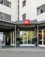 Ibis Zurich Messe Airport
