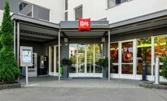 Ibis Zurich Messe Airport