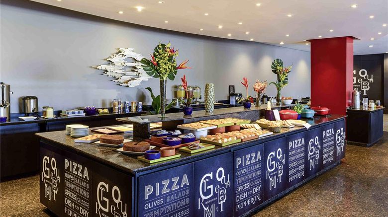 <b>Novotel Sao Paolo Center Norte Restaurant</b>. Images powered by <a href="https://iceportal.shijigroup.com/" title="IcePortal" target="_blank">IcePortal</a>.