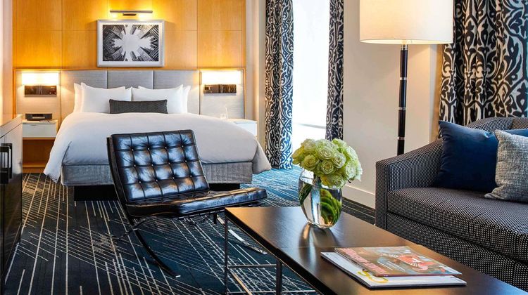 Sofitel Chicago Magnificent Mile Suite