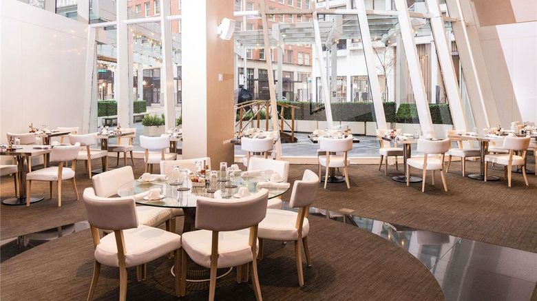 <b>Sofitel Chicago Magnificent Mile Restaurant</b>. Images powered by <a href="https://iceportal.shijigroup.com/" title="IcePortal" target="_blank">IcePortal</a>.