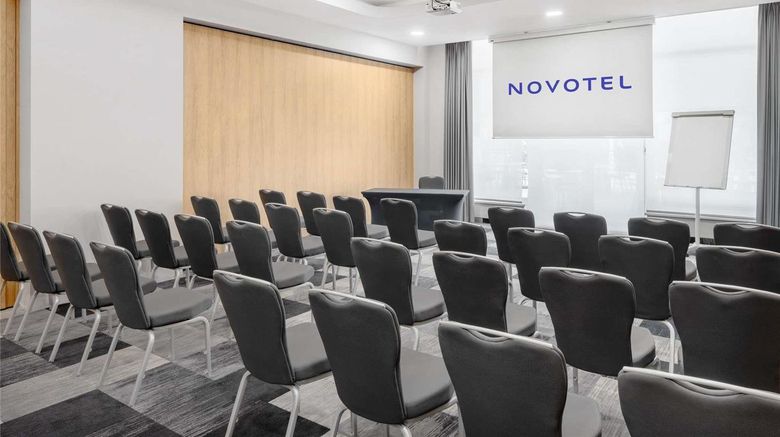 <b>Novotel Szeged Meeting</b>. Images powered by <a href="https://iceportal.shijigroup.com/" title="IcePortal" target="_blank">IcePortal</a>.
