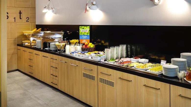 <b>Ibis Styles Budapest Center Restaurant</b>. Images powered by <a href="https://iceportal.shijigroup.com/" title="IcePortal" target="_blank">IcePortal</a>.