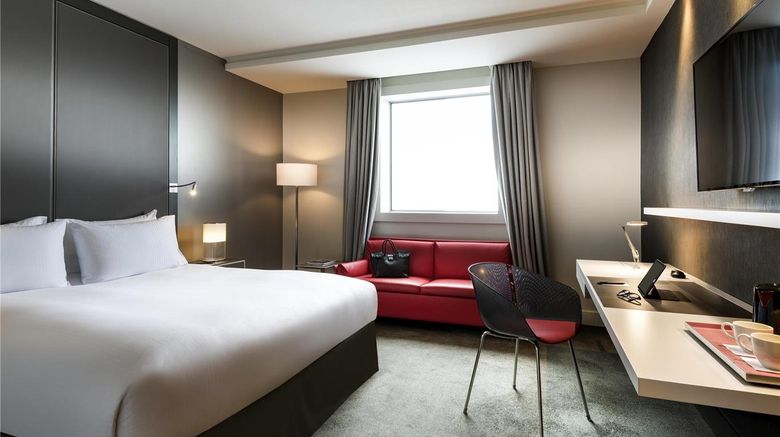 <b>Pullman Paris La Defense Room</b>. Images powered by <a href="https://iceportal.shijigroup.com/" title="IcePortal" target="_blank">IcePortal</a>.