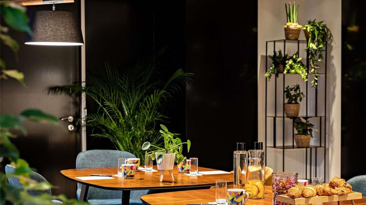 Pullman Paris La Defense Meeting
