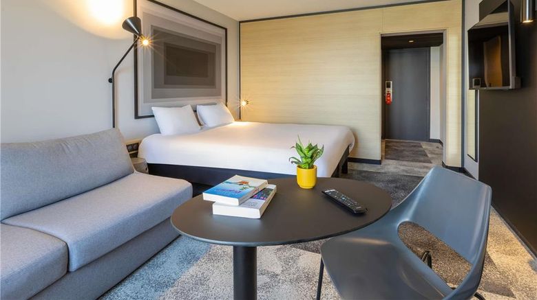 <b>Ibis Strasbourg Centre Gare Room</b>. Images powered by <a href="https://iceportal.shijigroup.com/" title="IcePortal" target="_blank">IcePortal</a>.