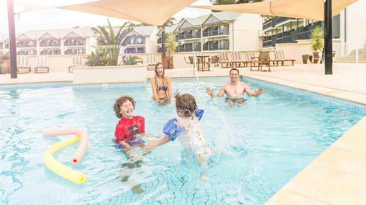 Novotel Barossa Valley Resort Pool
