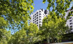 Pullman Melbourne City Centre