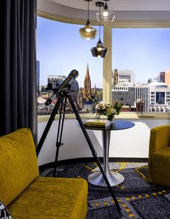Pullman Melbourne City Centre
