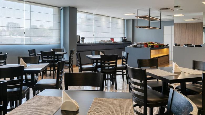 <b>Mercure Belo Horizonte Savassi Hotel Restaurant</b>. Images powered by <a href="https://iceportal.shijigroup.com/" title="IcePortal" target="_blank">IcePortal</a>.
