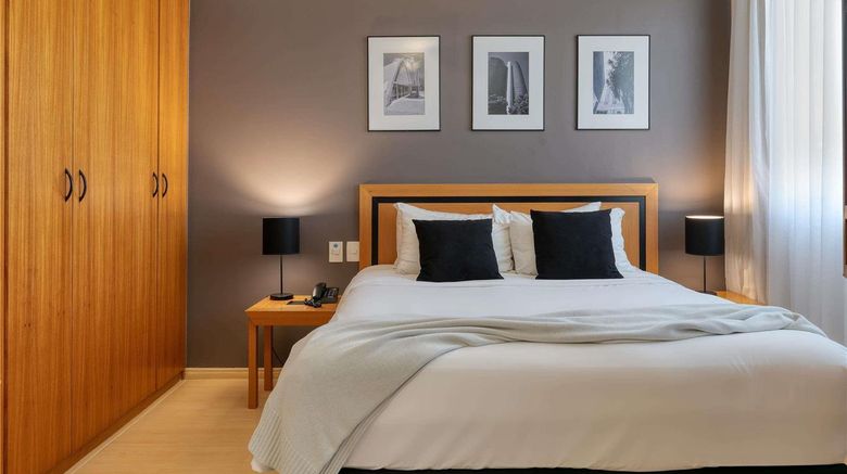 <b>Mercure Belo Horizonte Savassi Hotel Room</b>. Images powered by <a href="https://iceportal.shijigroup.com/" title="IcePortal" target="_blank">IcePortal</a>.