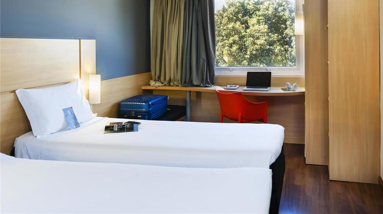 <b>Ibis Paulinia Room</b>. Images powered by <a href="https://iceportal.shijigroup.com/" title="IcePortal" target="_blank">IcePortal</a>.