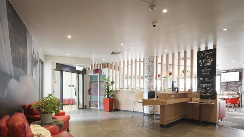 <b>Ibis Sydney Airport Exterior</b>. Images powered by <a href="https://iceportal.shijigroup.com/" title="IcePortal" target="_blank">IcePortal</a>.