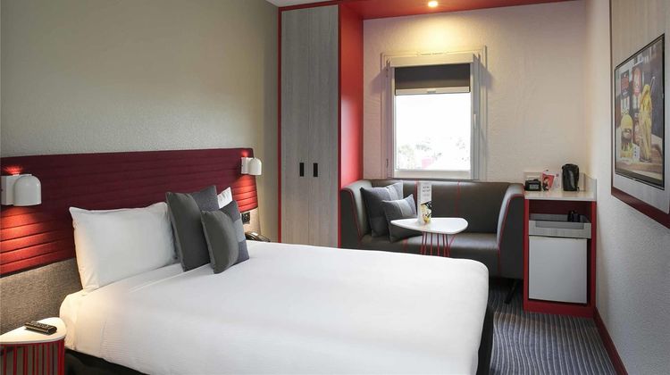 Ibis Sydney Airport Room