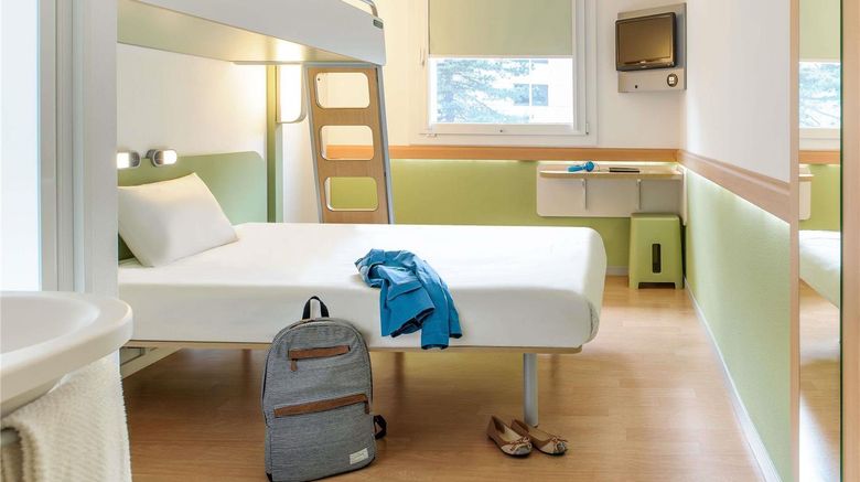 <b>Ibis Budget Krefeld Messe Room</b>. Images powered by <a href="https://iceportal.shijigroup.com/" title="IcePortal" target="_blank">IcePortal</a>.