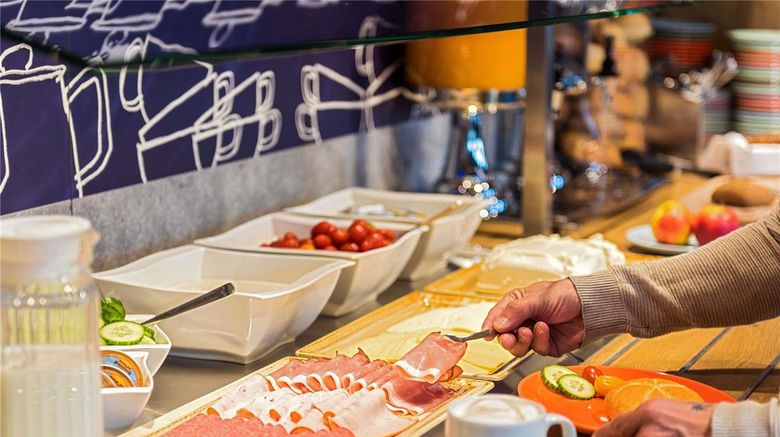 <b>Ibis Budget Krefeld Messe Restaurant</b>. Images powered by <a href="https://iceportal.shijigroup.com/" title="IcePortal" target="_blank">IcePortal</a>.
