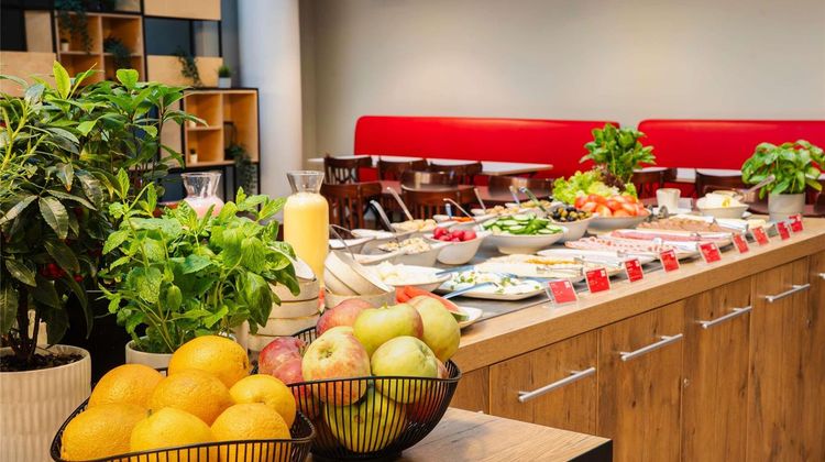 Ibis Lodz Restaurant