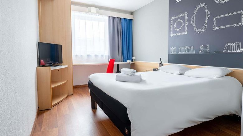 <b>Ibis Poznan Stare Miasto Room</b>. Images powered by <a href="https://iceportal.shijigroup.com/" title="IcePortal" target="_blank">IcePortal</a>.