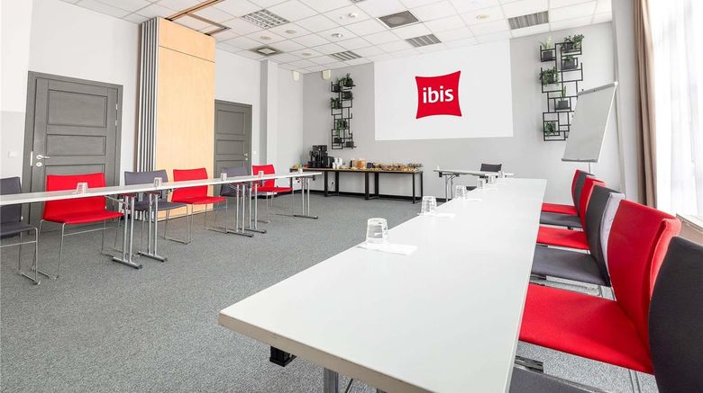 <b>Ibis Poznan Stare Miasto Meeting</b>. Images powered by <a href="https://iceportal.shijigroup.com/" title="IcePortal" target="_blank">IcePortal</a>.
