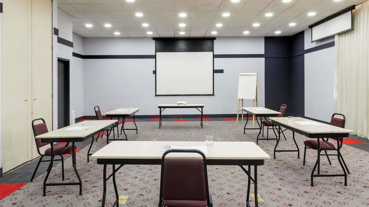 Ibis Sao Jose dos Campos Dutra Meeting