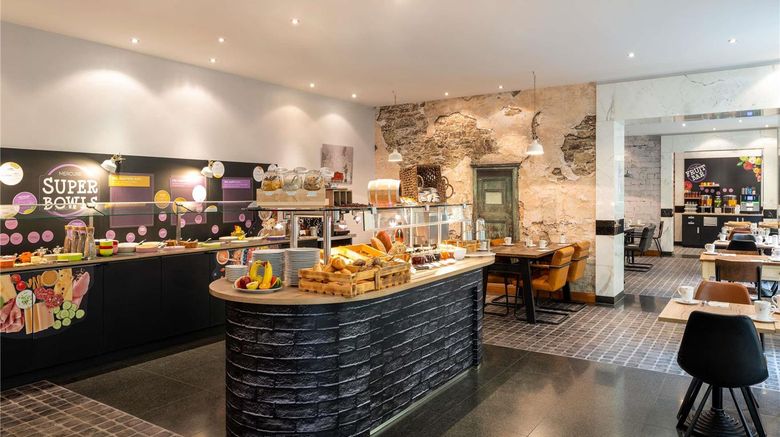 <b>Mercure Hotel/Resid. Checkpoint Charlie Restaurant</b>. Images powered by <a href="https://iceportal.shijigroup.com/" title="IcePortal" target="_blank">IcePortal</a>.
