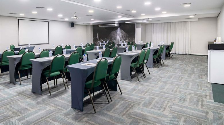 <b>Mercure Apartments Sao Paulo Privilege Meeting</b>. Images powered by <a href="https://iceportal.shijigroup.com/" title="IcePortal" target="_blank">IcePortal</a>.