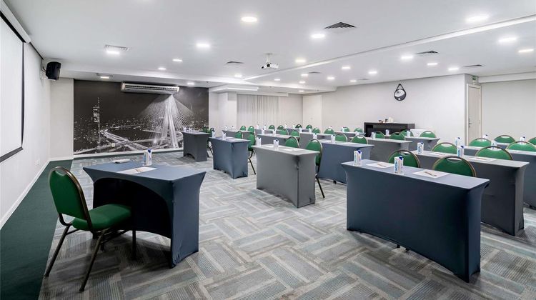 Mercure Apartments Sao Paulo Privilege Meeting