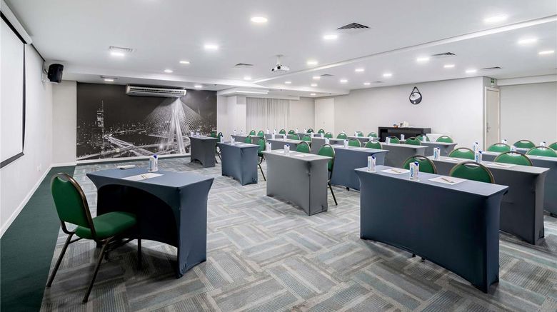 <b>Mercure Apartments Sao Paulo Privilege Meeting</b>. Images powered by <a href="https://iceportal.shijigroup.com/" title="IcePortal" target="_blank">IcePortal</a>.