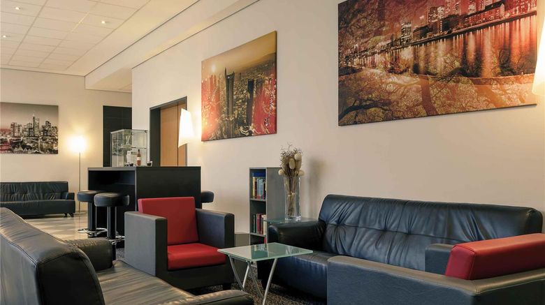 <b>Mercure Frankfurt Eschborn Sued Exterior</b>. Images powered by <a href="https://iceportal.shijigroup.com/" title="IcePortal" target="_blank">IcePortal</a>.