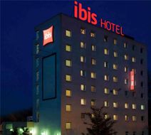 ibis Warszawa Ostrobramska Exterior