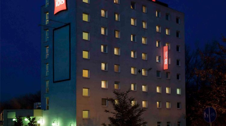 ibis Warszawa Ostrobramska Exterior