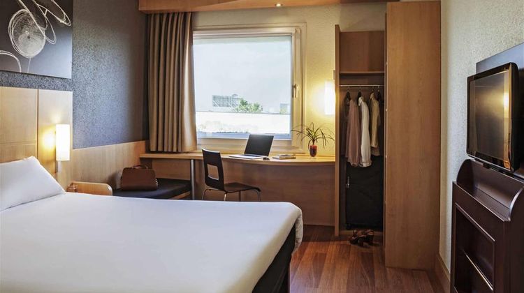 Ibis Barcelona Cornella Room