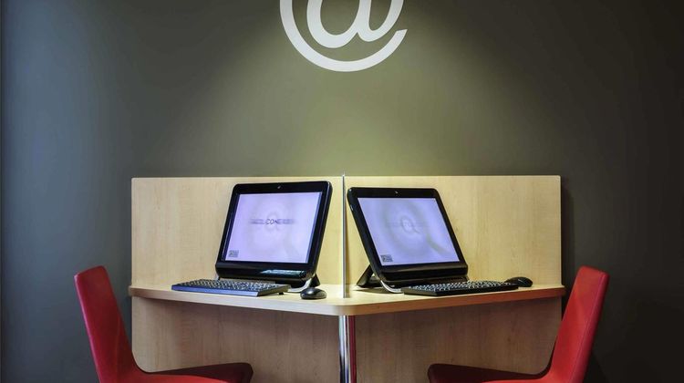 Ibis Barcelona Cornella Other