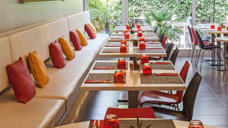 Ibis Barcelona Cornella Restaurant