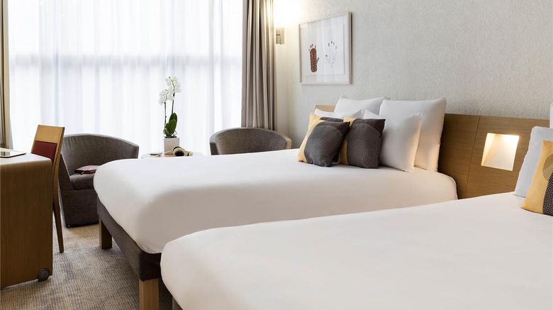 <b>Novotel Geneva Centre Room</b>. Images powered by <a href="https://iceportal.shijigroup.com/" title="IcePortal" target="_blank">IcePortal</a>.
