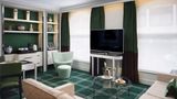 <b>Sofitel London St James Suite</b>. Images powered by <a href="https://iceportal.shijigroup.com/" title="IcePortal" target="_blank">IcePortal</a>.