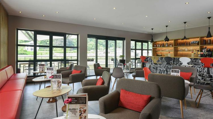 Ibis Dinant Exterior