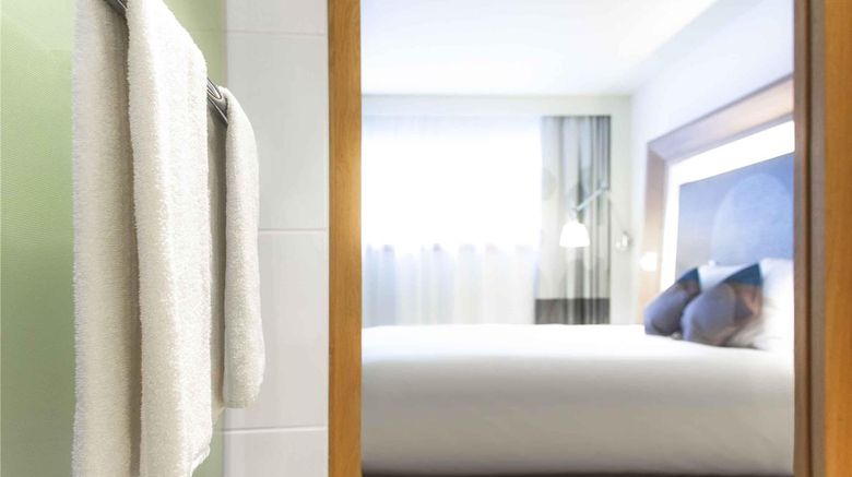 <b>Novotel Mechelen Centrum Room</b>. Images powered by <a href="https://iceportal.shijigroup.com/" title="IcePortal" target="_blank">IcePortal</a>.