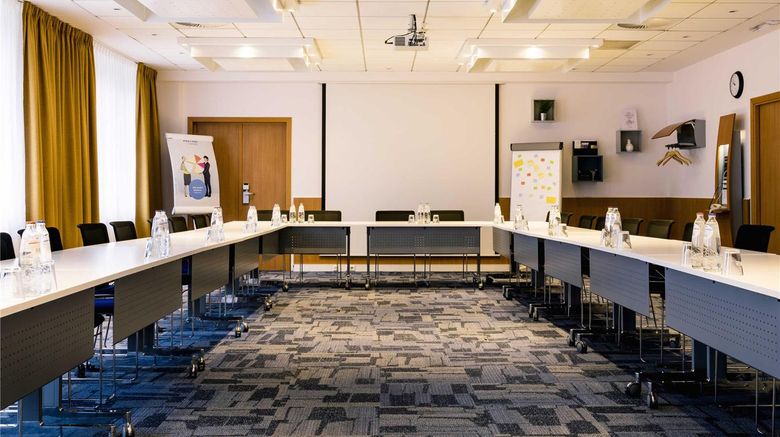 <b>Novotel Mechelen Centrum Meeting</b>. Images powered by <a href="https://iceportal.shijigroup.com/" title="IcePortal" target="_blank">IcePortal</a>.