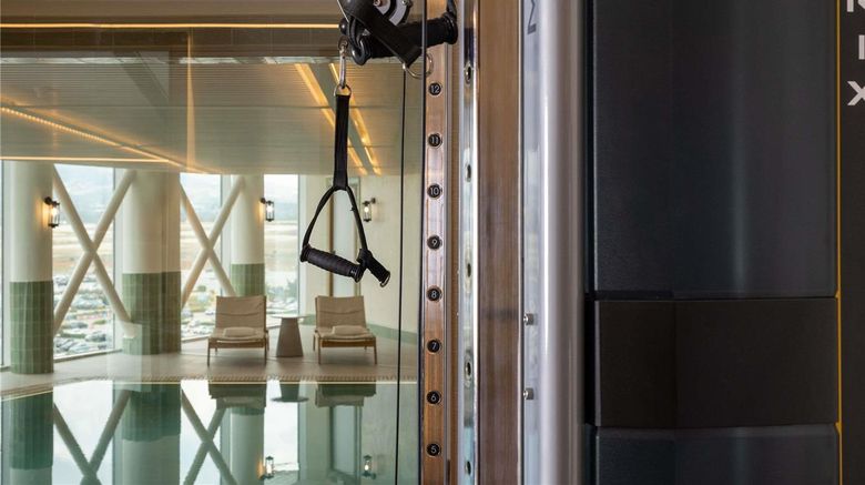 <b>Sofitel Athens Airport Health</b>. Images powered by <a href="https://iceportal.shijigroup.com/" title="IcePortal" target="_blank">IcePortal</a>.
