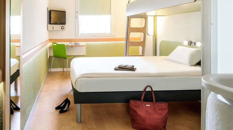 Ibis Budget Karlsruhe Room